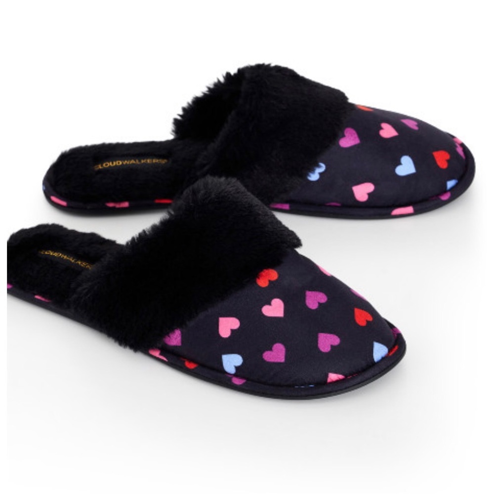 CLOUDWALKERS EXTRA WIDE FIT Ellie Print Slipper - black with hearts EUC